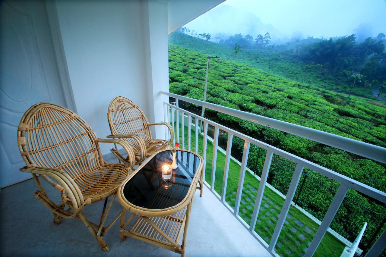 Monsoon Grande Hotel Munnar Buitenkant foto